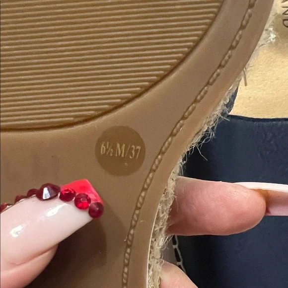 Lucky Brand Navy Espadrille Sandals - Picture 4 of 6